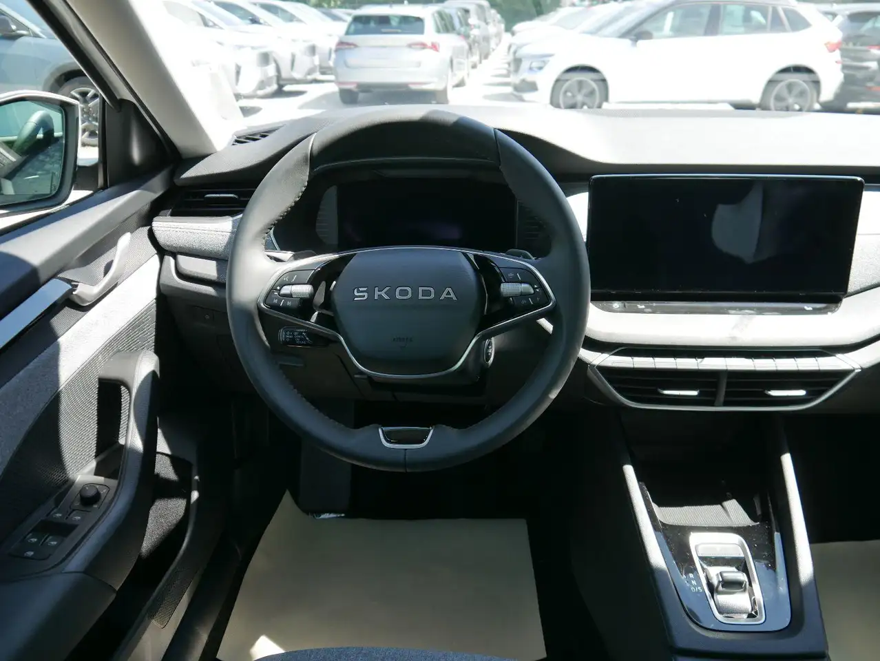 Skoda Octavia 2026 — фото 13