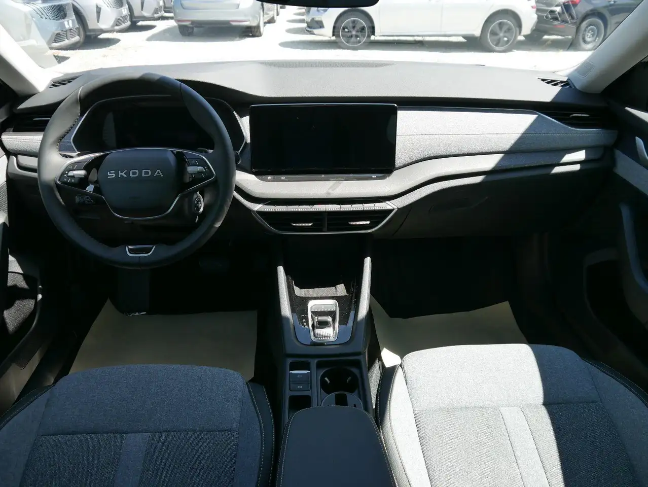 Skoda Octavia 2026 — фото 12