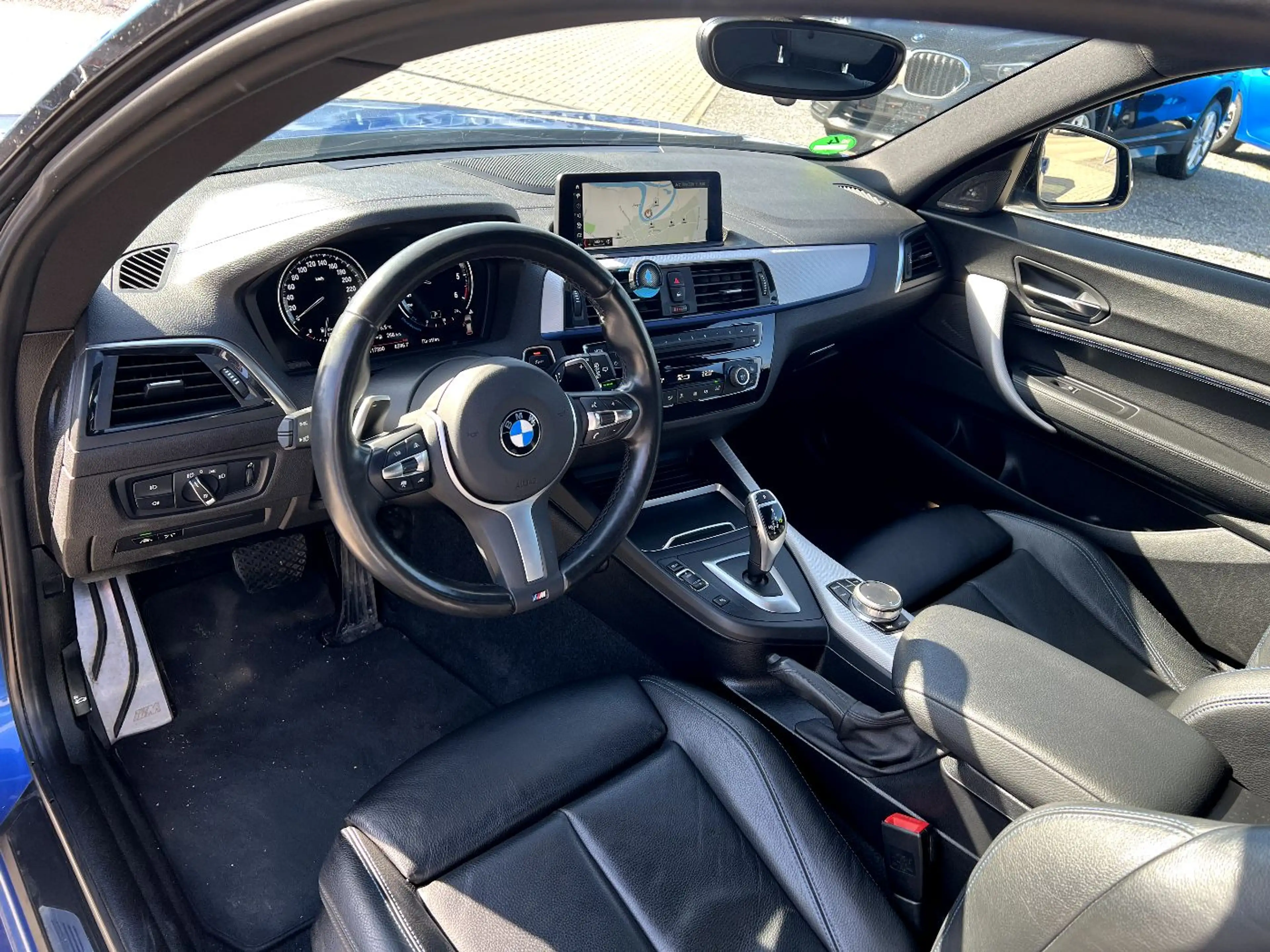 BMW 125 d Edition M-Sport Shadow *LED Navi Leder AHK — photo 9
