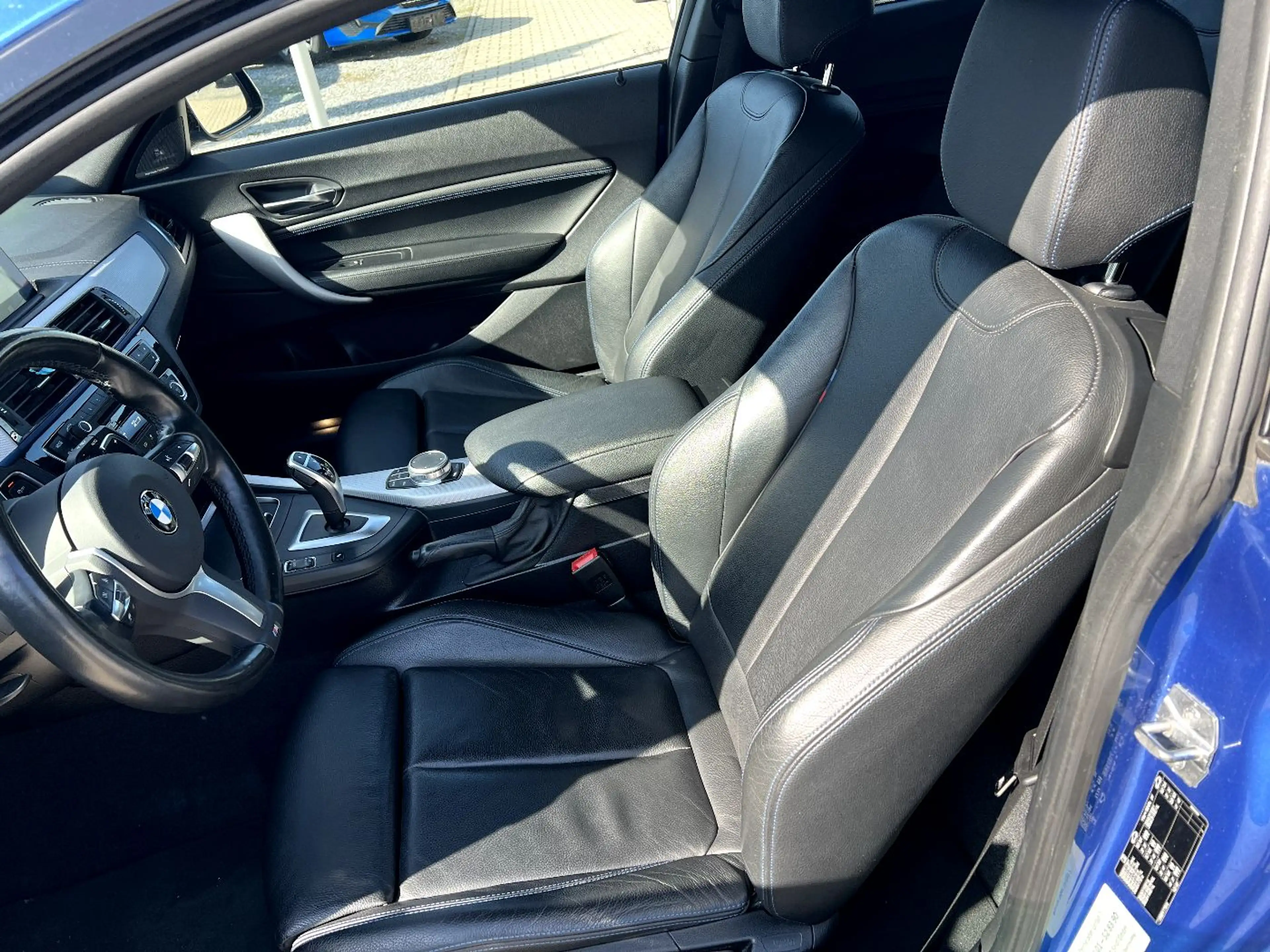 BMW 125 d Edition M-Sport Shadow *LED Navi Leder AHK — photo 8