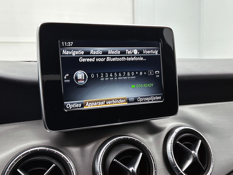 Mercedes-Benz CLA 180 D Coupé AMG Line Night Pack | Navigatie | Parkeer — photo 15