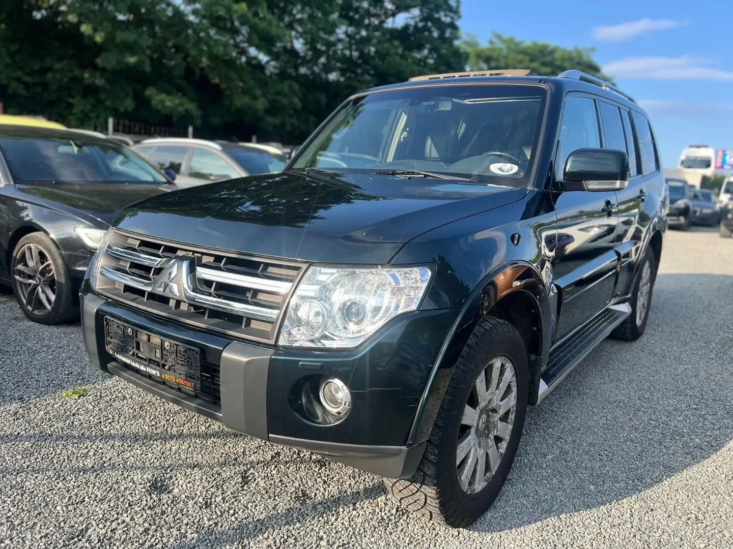 Mitsubishi Pajero 3.2 DI 7 sitzer*1 hand*TÜV 08/25 Grün - 2