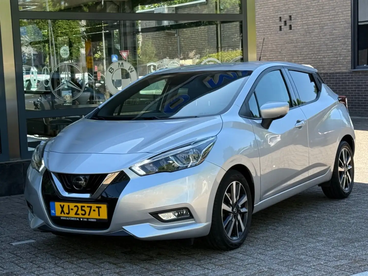 Nissan Micra 1.5 dCi N-Connecta Navi Clima Cruise DAB+ PDC Szürke - 2