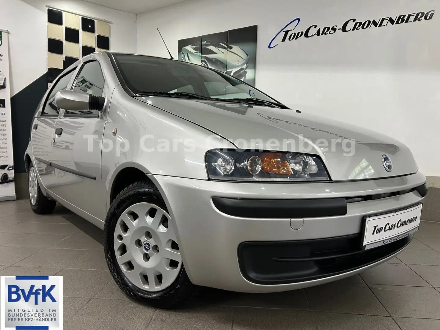Fiat Punto 1.2 8V*1.Hand*erst 47TKM*Klima*TÜV 04/2027 Silber - 1