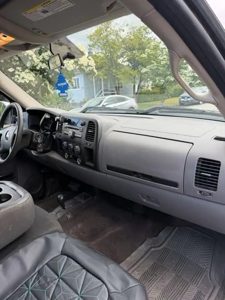 GMC Sierra 1500 photo GMC Sierra 1500