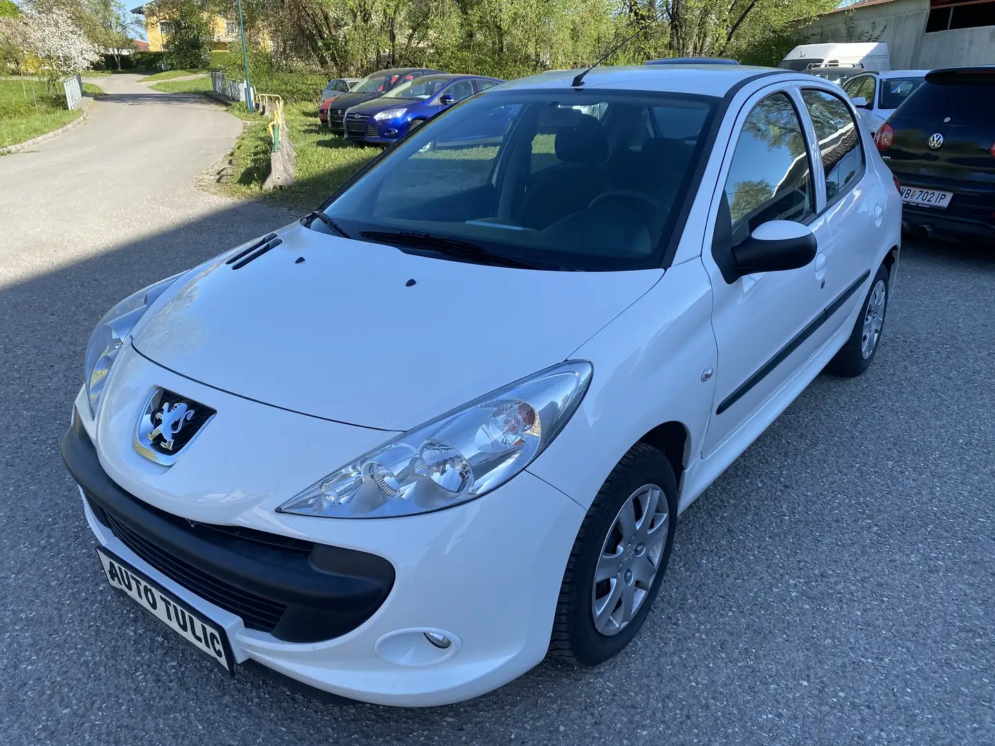Peugeot 206 206+ 75 Trendy ** 1 Besitz** Weiß - 2
