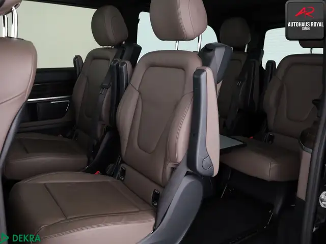 Mercedes-Benz V-Class view 15