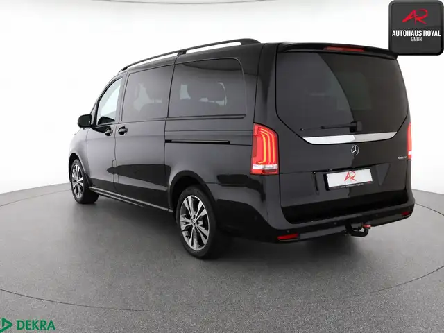 Mercedes-Benz V-Class view 3