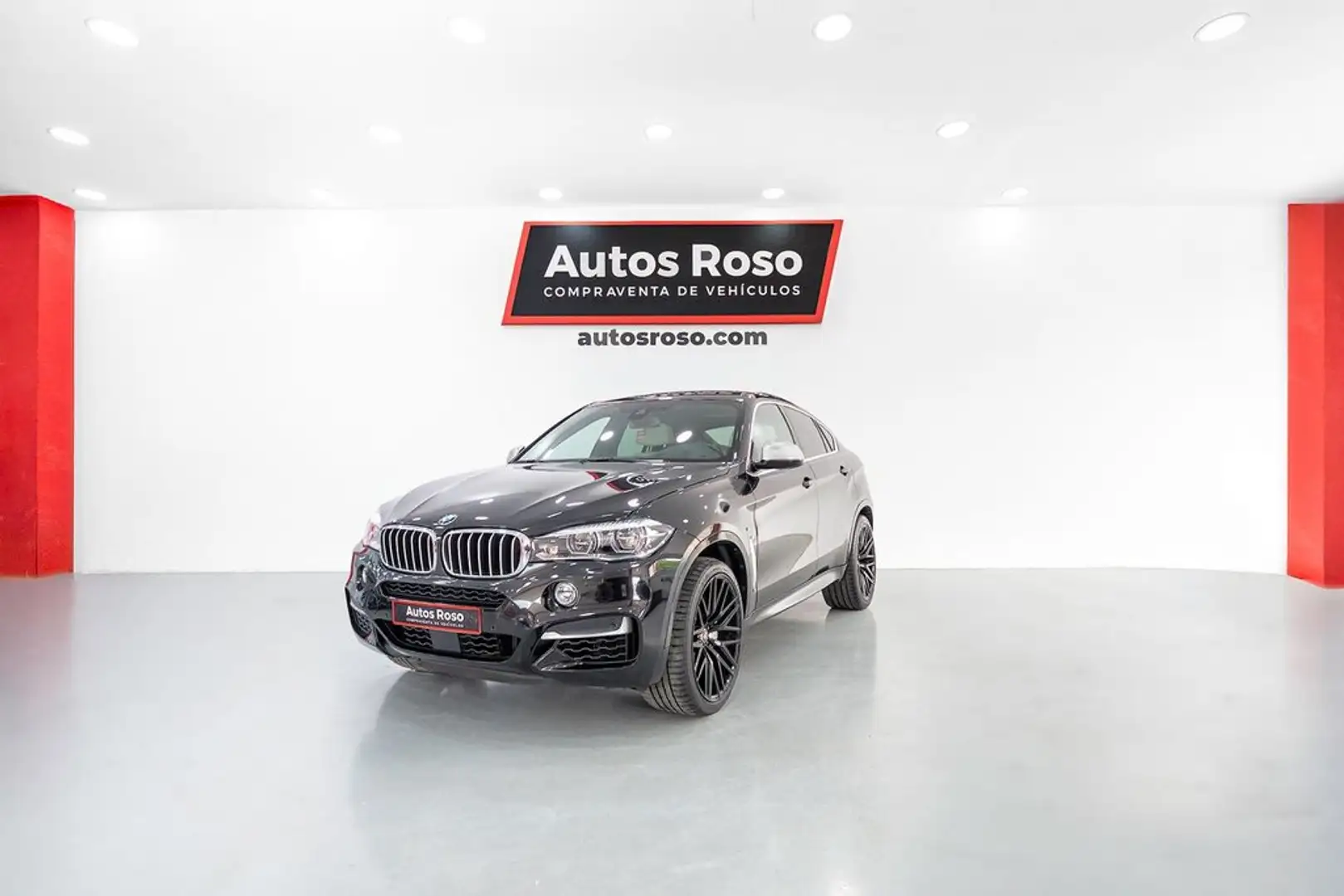 BMW X6 M50d Zwart - 1