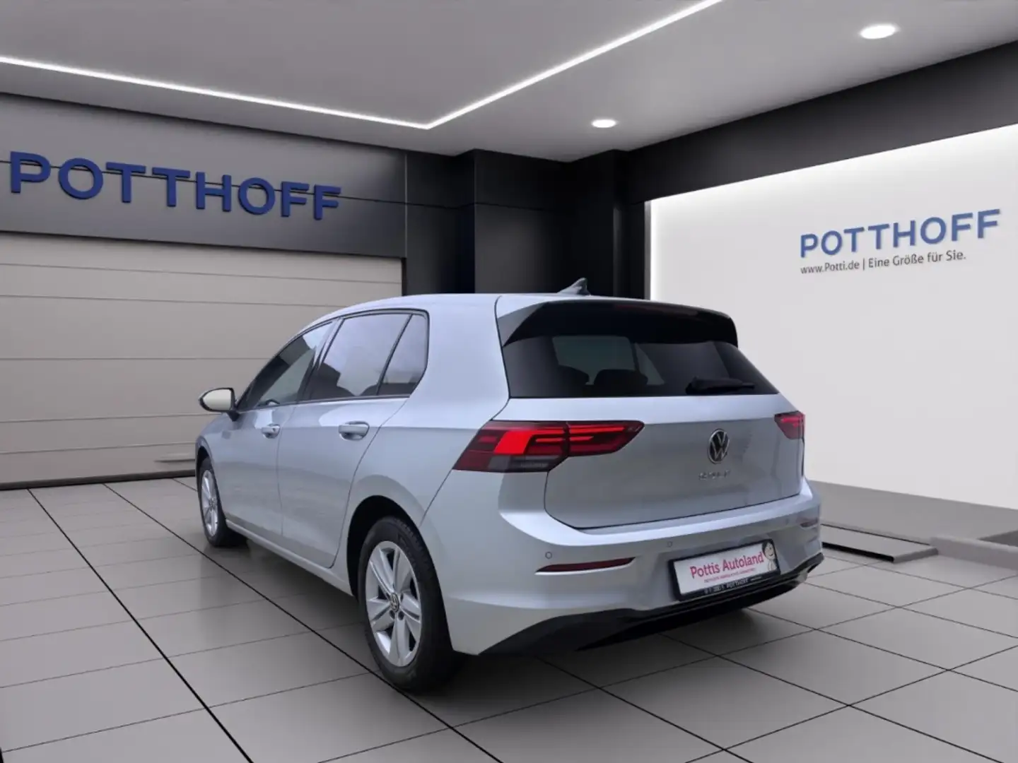 Volkswagen Golf 1.5 TSI LIFE NAVI ACC PDC KLIMA LED Zilver - 2