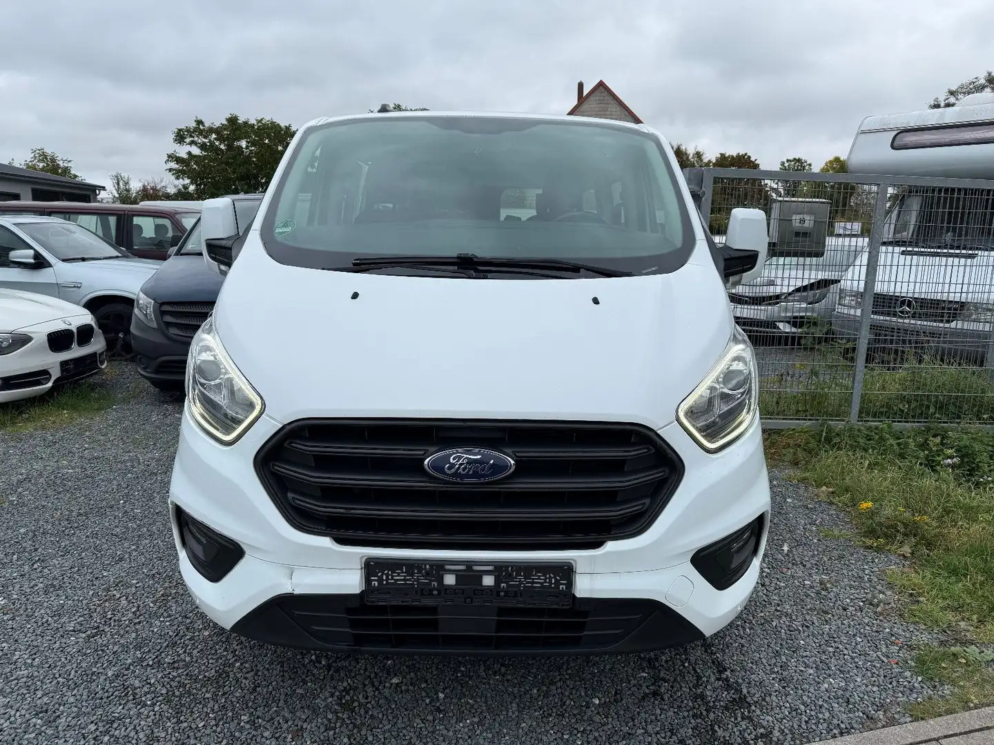 Ford Transit Custom Kombi 2.0 TDCi L2 Trend 9-Sitze Blanc - 2