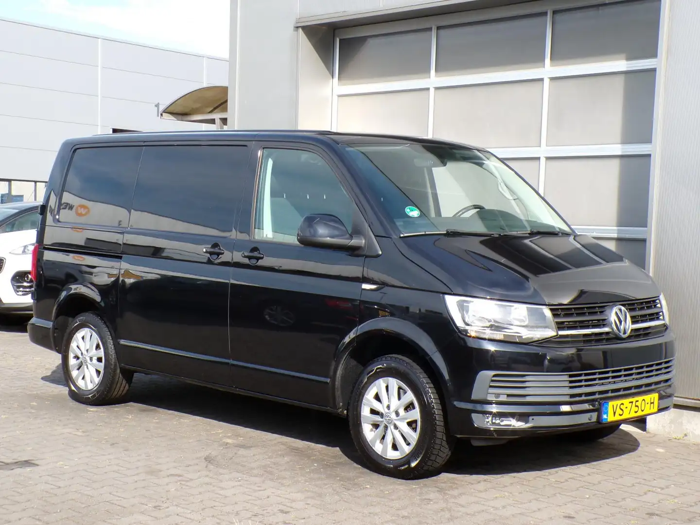 Volkswagen Transporter 2.0 TDI L1H1 Highline|Navi|Cruise|PDC - 1