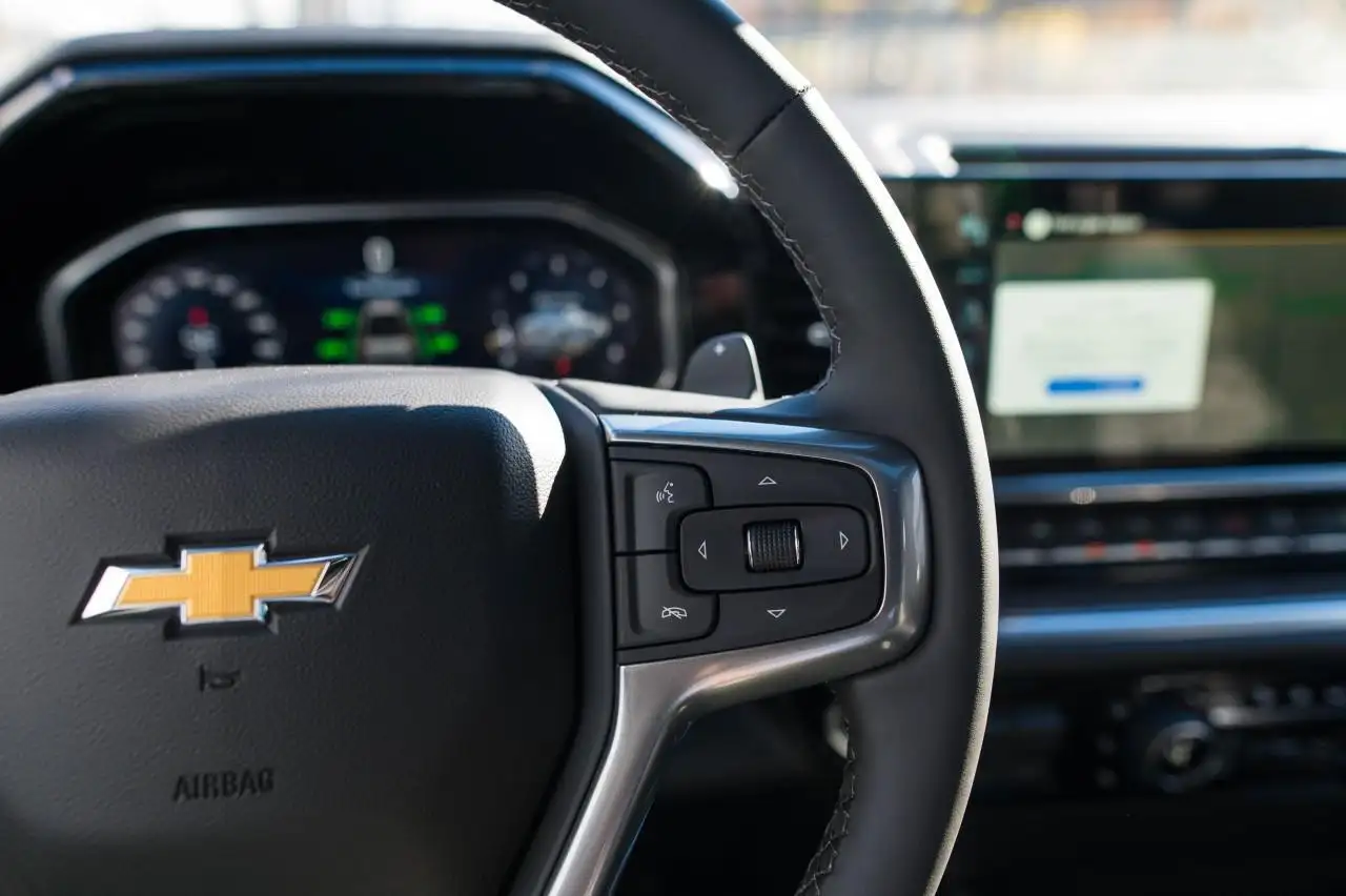 Chevrolet Silverado 1500 снимка Chevrolet Silverado 1500
