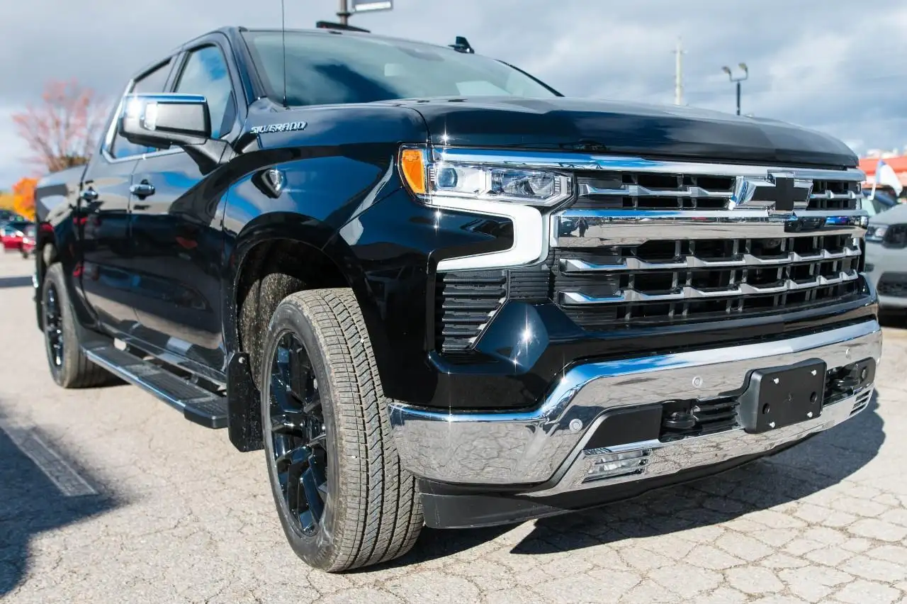 Chevrolet Silverado 1500 снимка Chevrolet Silverado 1500