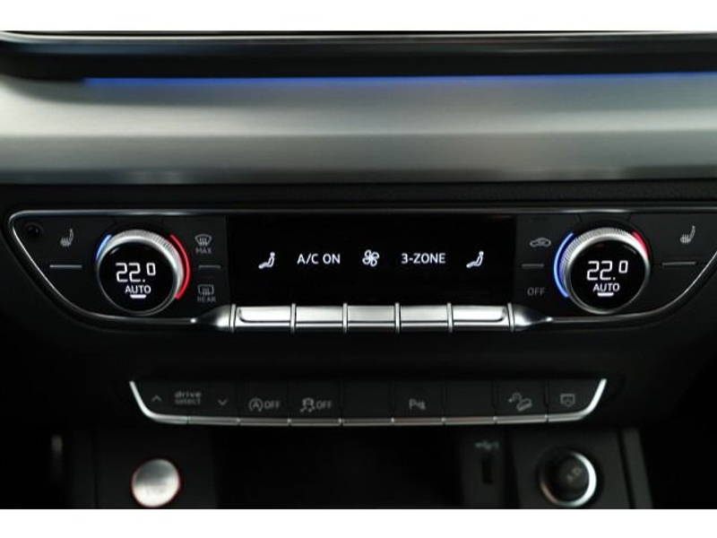 Audi SQ5 TDI quattro tiptronic Luftfed/Matrix — photo 6
