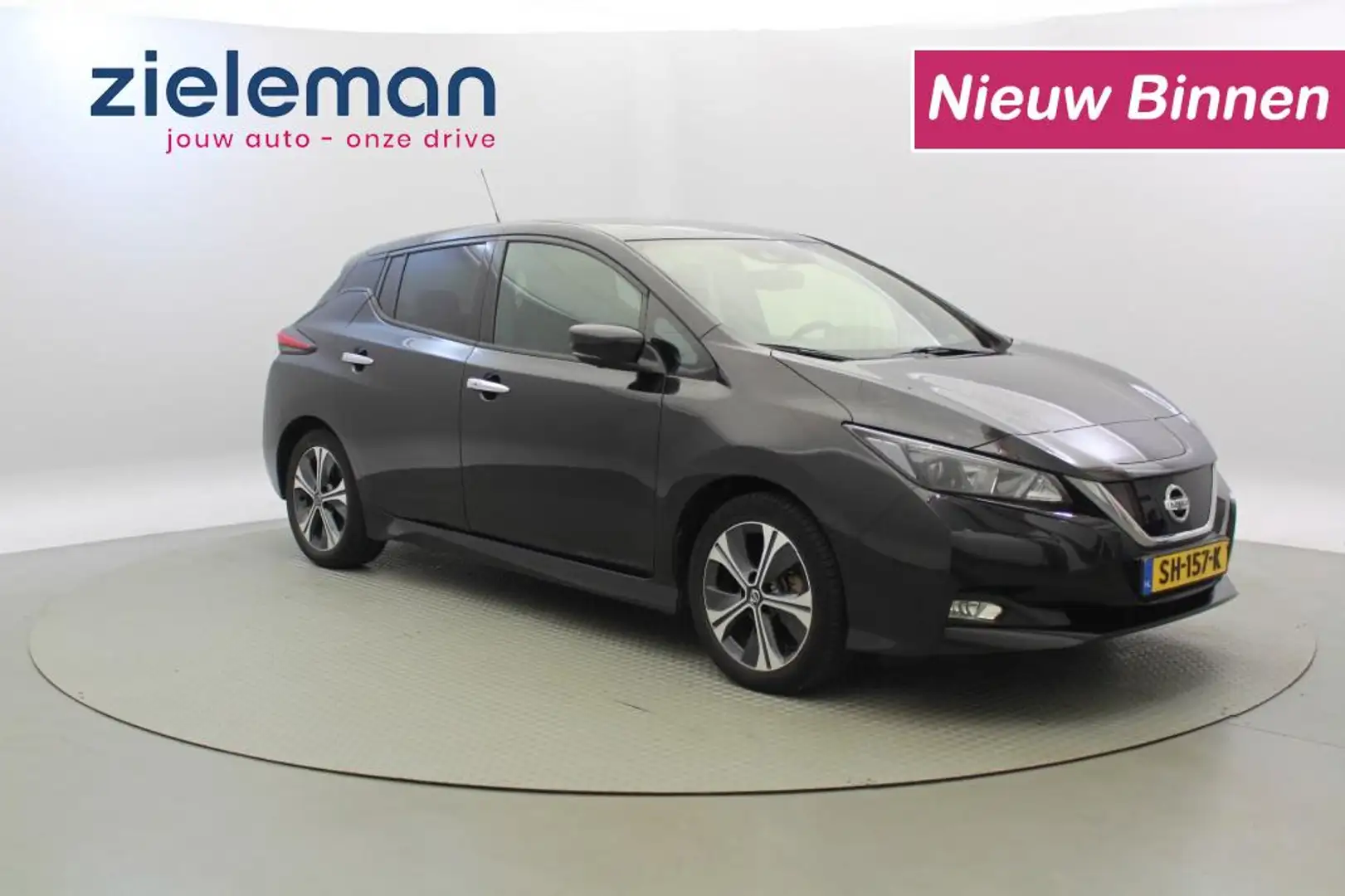 Nissan Leaf 2.Zero Edition 40kWh - Camera, Stoel/stuur verwarm Black - 1