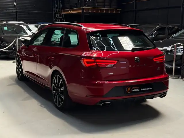 Seat Leon view 4
