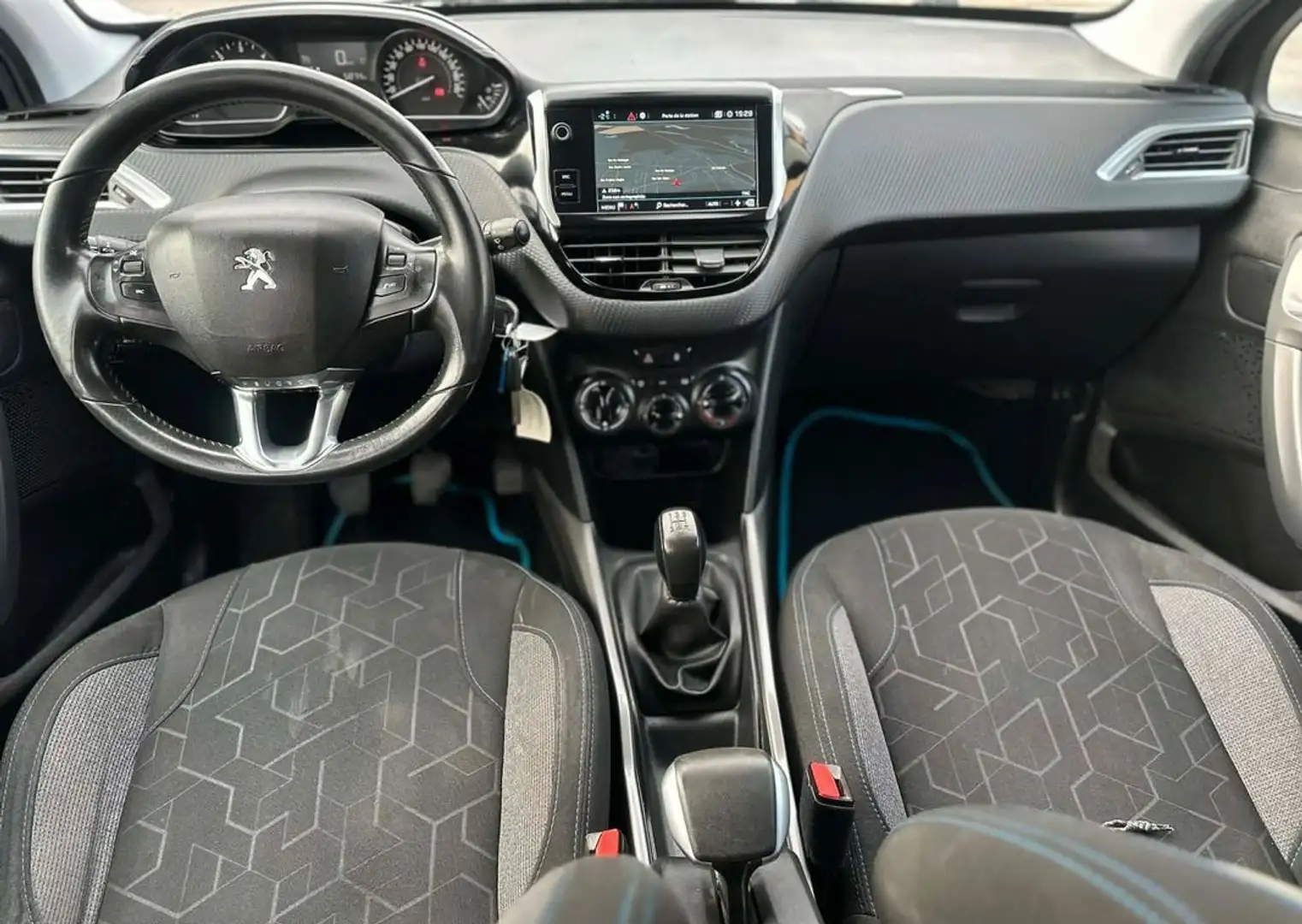 Peugeot 2008 1.6 bluehdi 100ch edition style 2018 Noir - 2