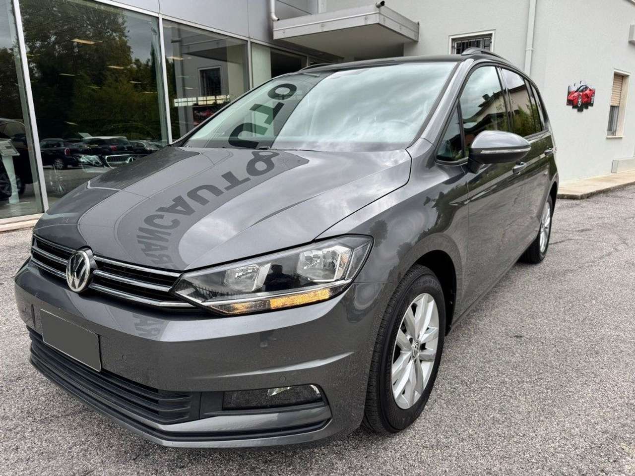 Volkswagen Touran 1.6 TDI 115 CV SCR DSG Executive BlueMotion Tech.