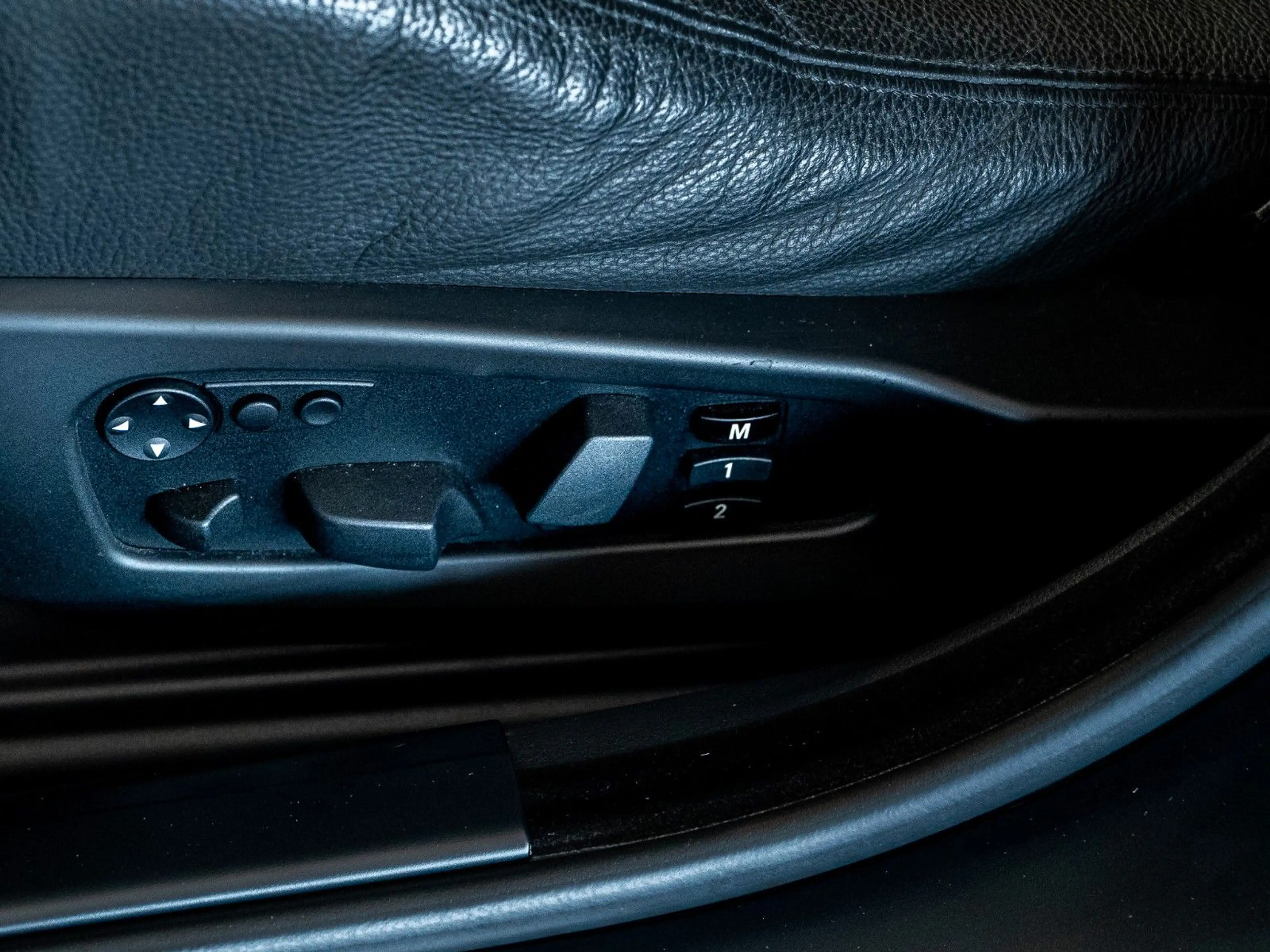 BMW M5 Limousine 1.Hand Top Zustand Memo — photo 13