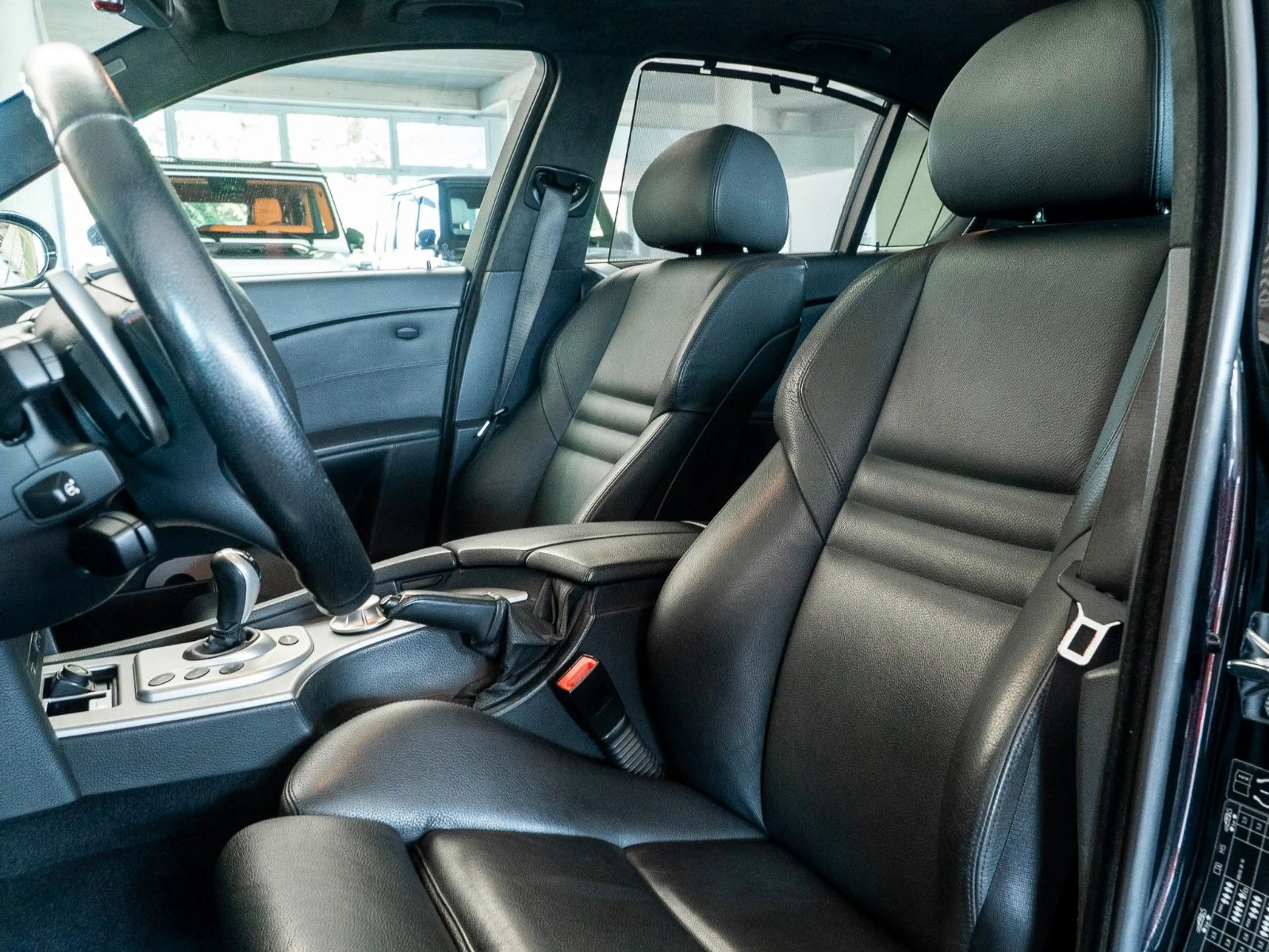 BMW M5 Limousine 1.Hand Top Zustand Memo — photo 12