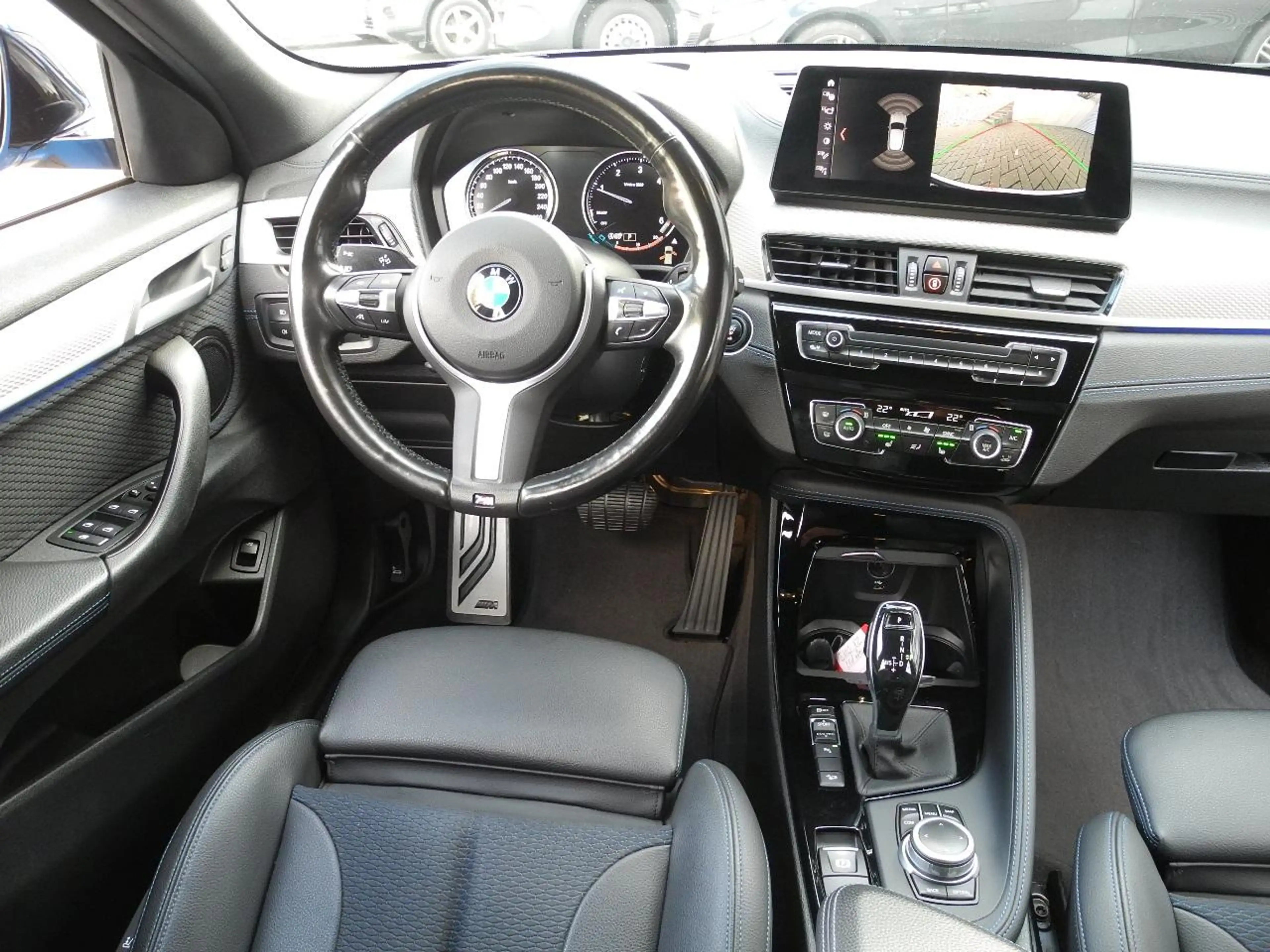 BMW X2 xDrive 25 d M Sport X *20 Zoll*HUD*Standheiz* — photo 8