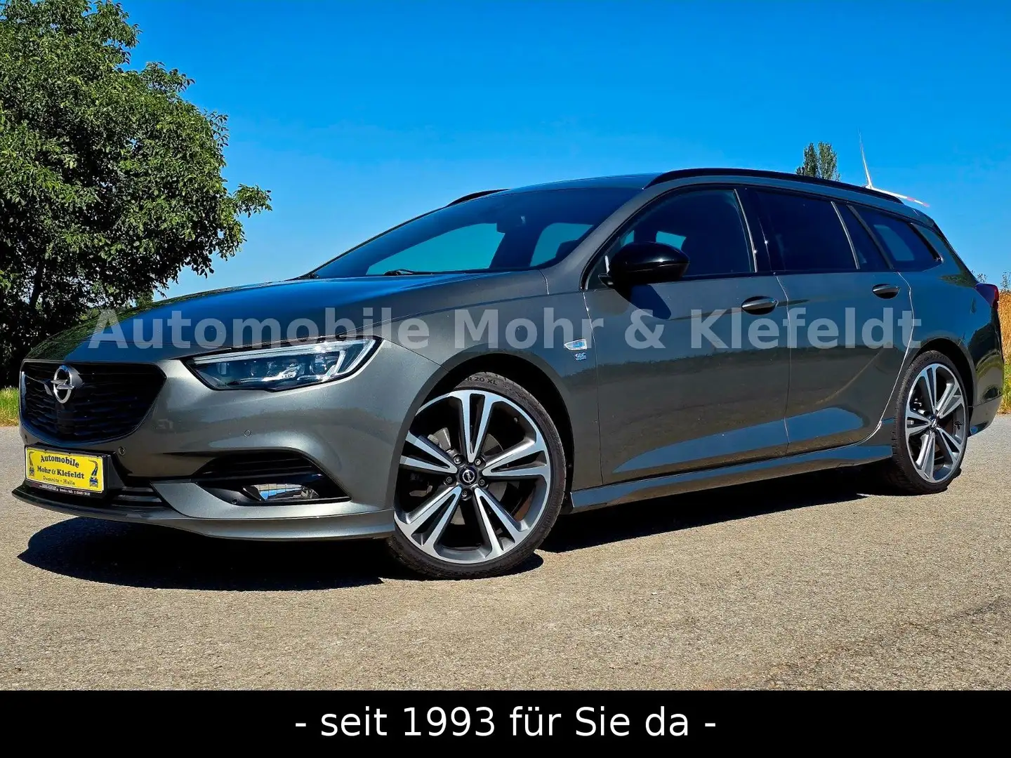 Opel Insignia B Sports Tourer Exclusive 4x4 OPC Line Grijs - 1