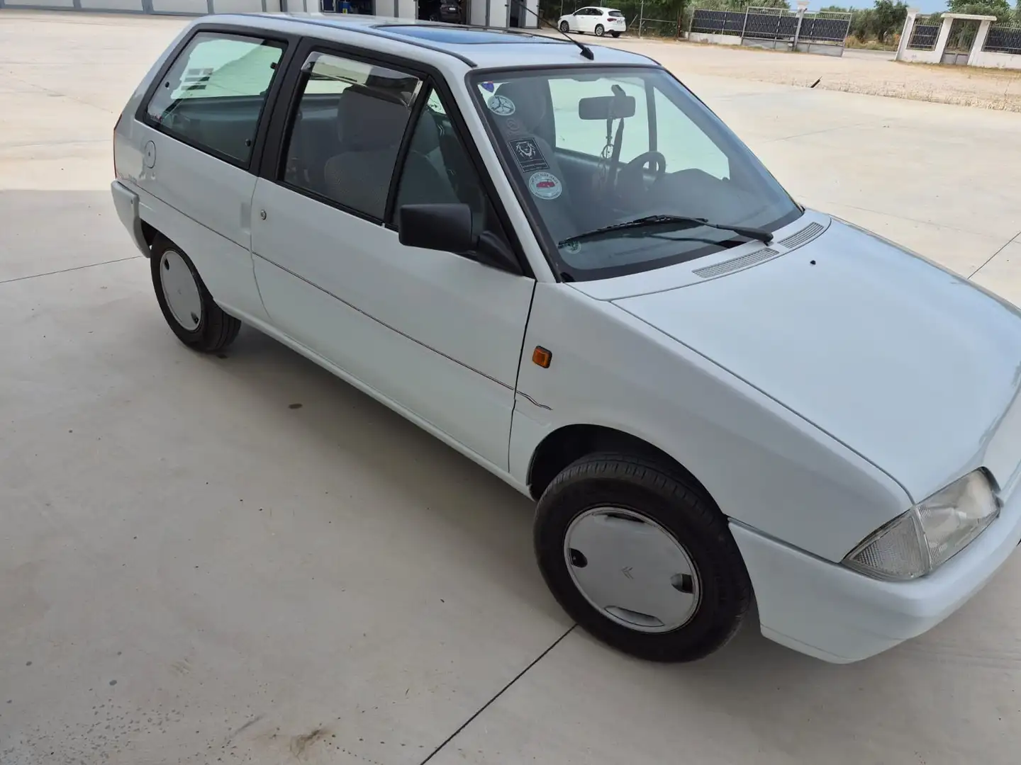 Citroen AX 3p 1.0 Ten - 2