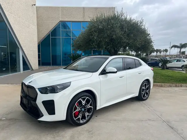 BMW iX2 xdrive 30 MSport Pro Super Offerta T-Stock