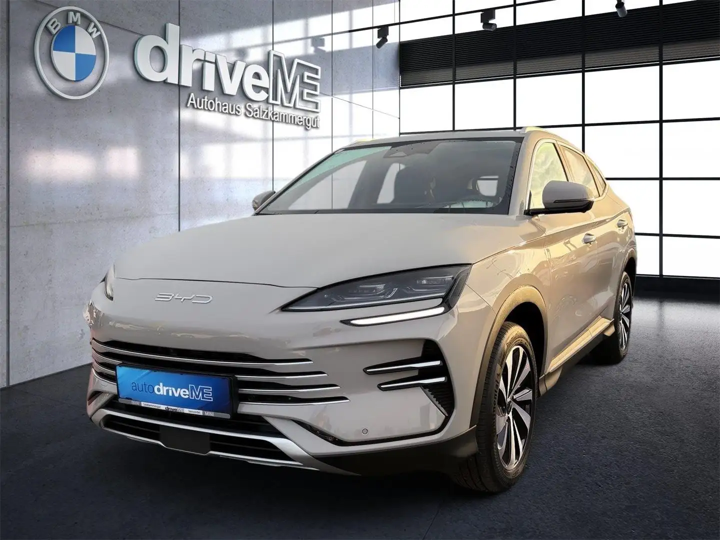 BYD Seal U DM-i PHEV 18,3kWh Boost Beige - 1