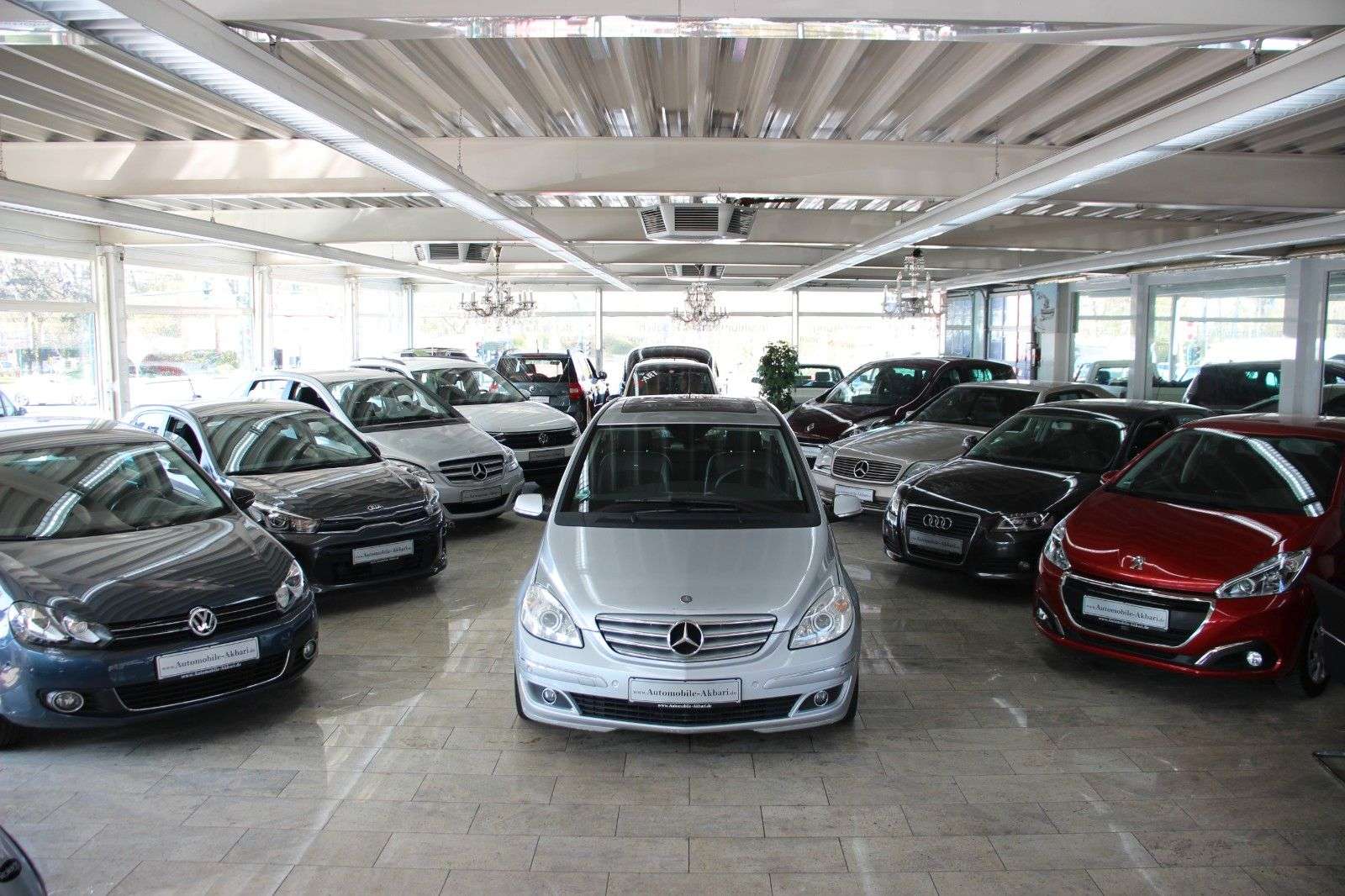 Second hand Mercedes Benz B-Class 200