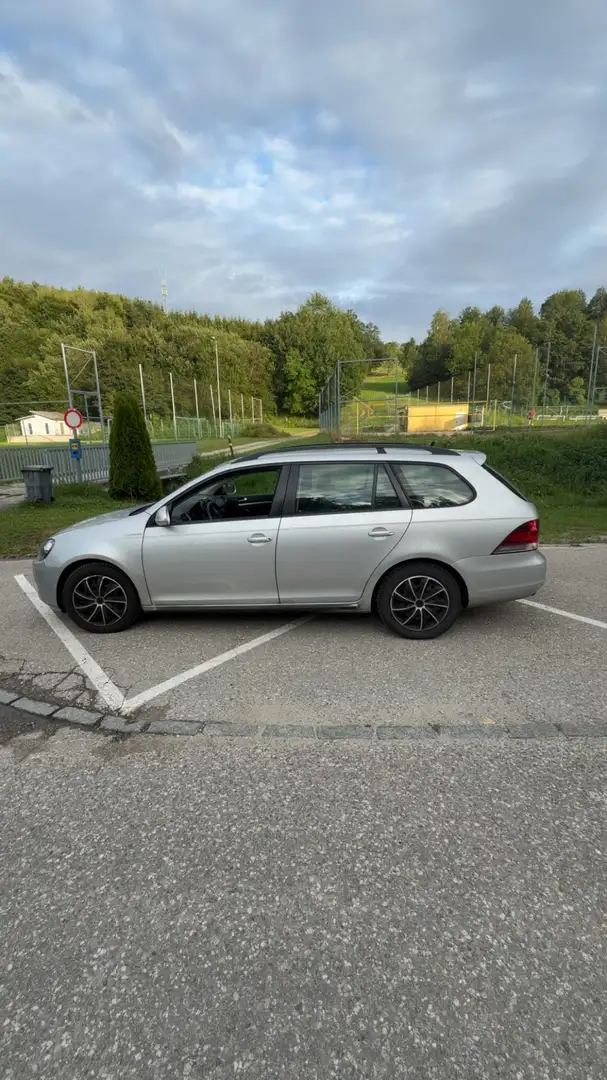 Volkswagen Golf Comfortline 1,6 TDI DPF - 2