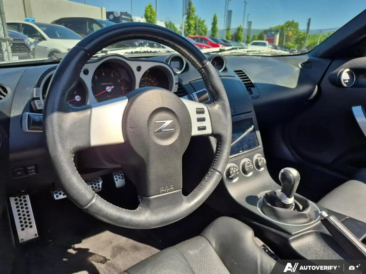Nissan 350Z photo Nissan 350Z