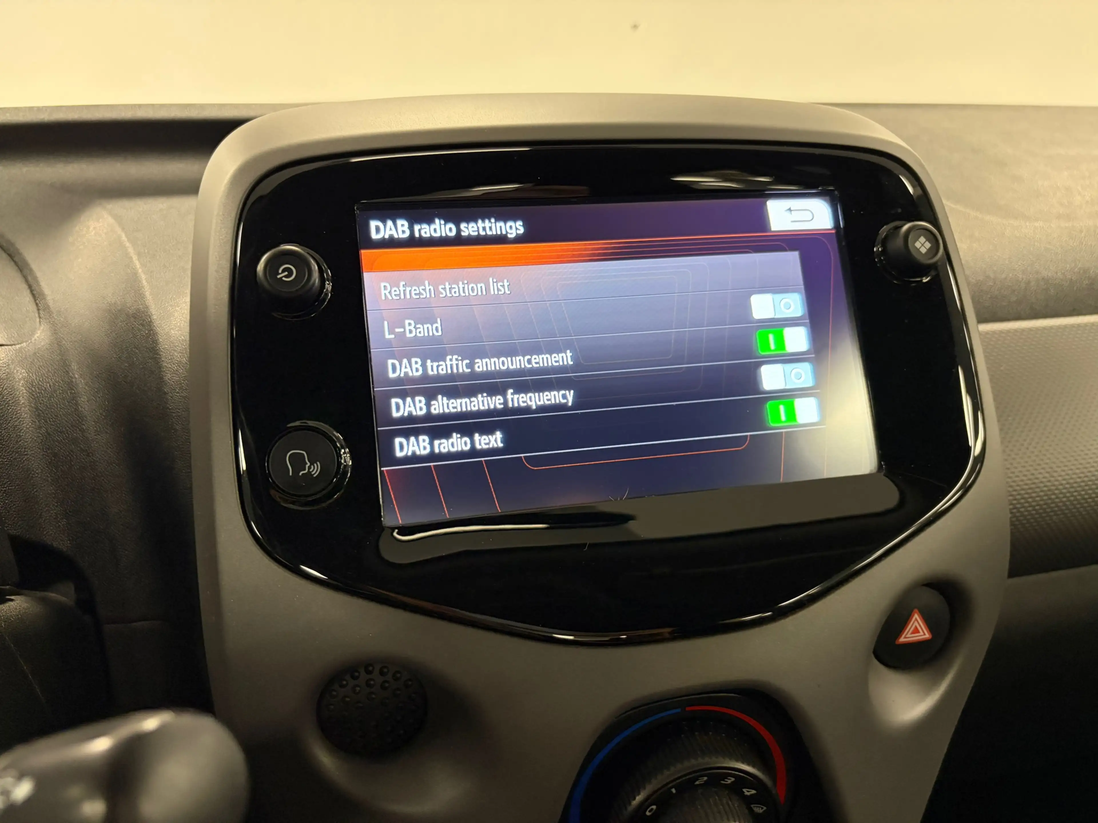 Peugeot 108 1.0 e-VTi Active*NAP*Camera*Carplay*Airco*Elektr.R — photo 19