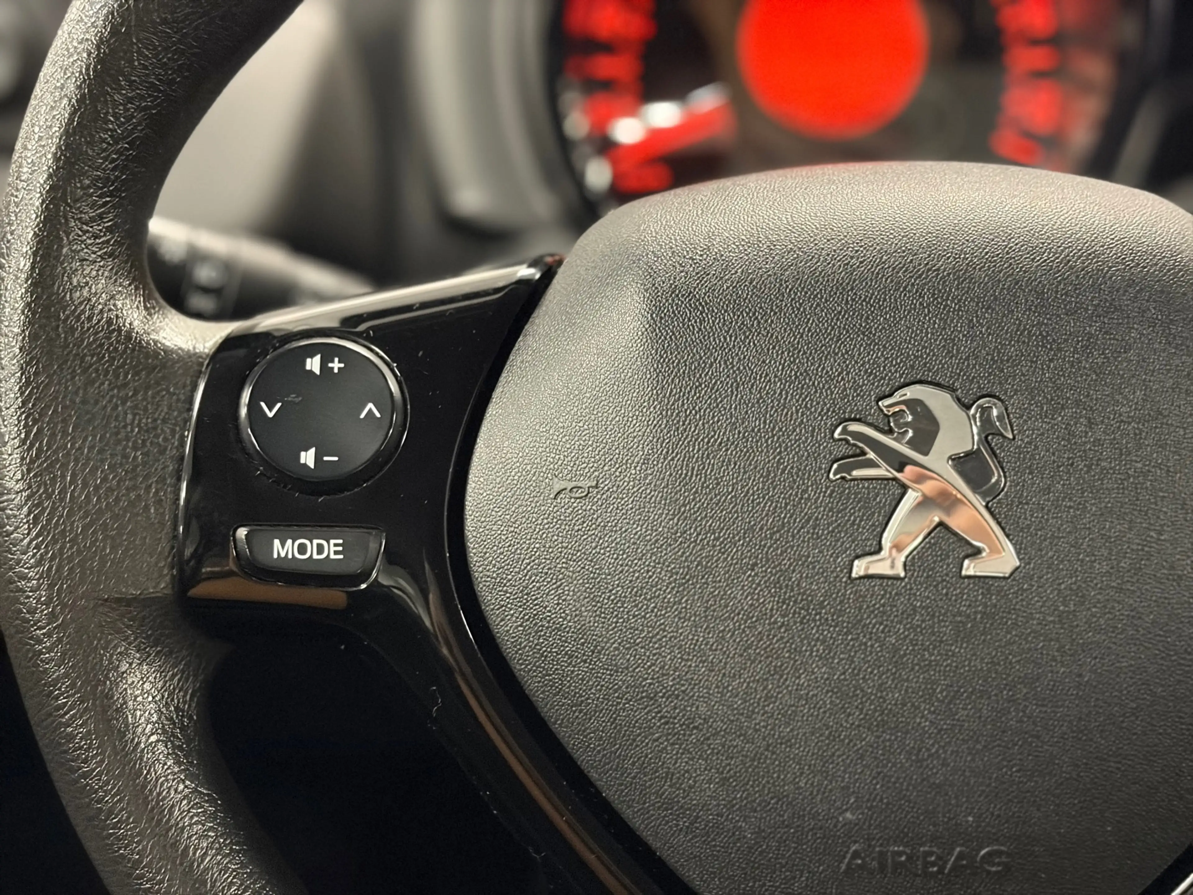 Peugeot 108 1.0 e-VTi Active*NAP*Camera*Carplay*Airco*Elektr.R — photo 13