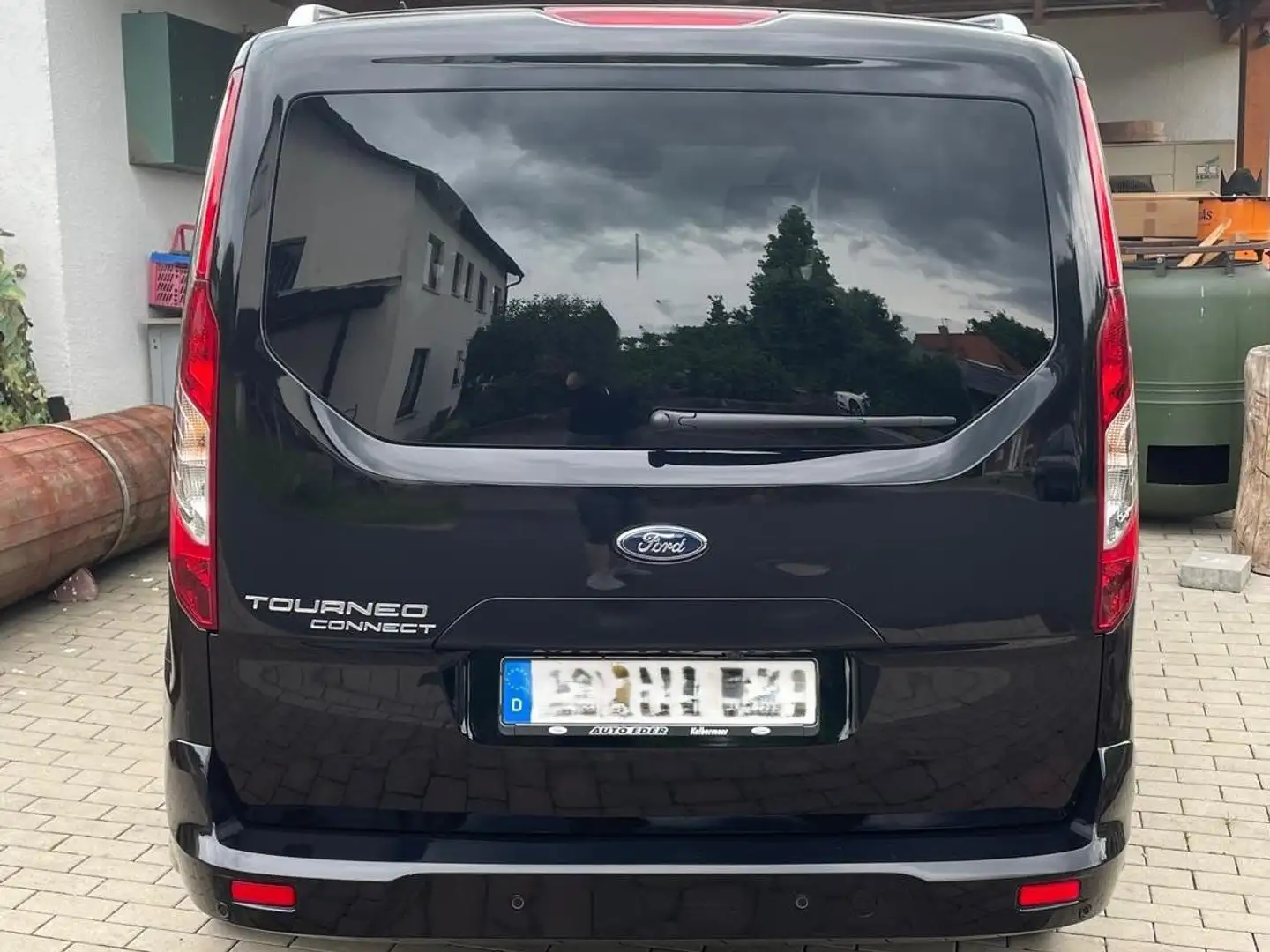 Ford Tourneo Connect Tourneo Connect Diesel Grand 1.5 TDCi Aut. Start/S Schwarz - 2