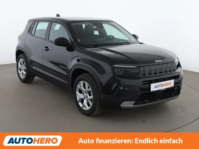 Jeep Avenger view 8