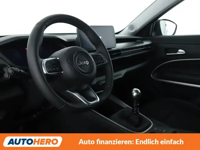 Jeep Avenger view 11