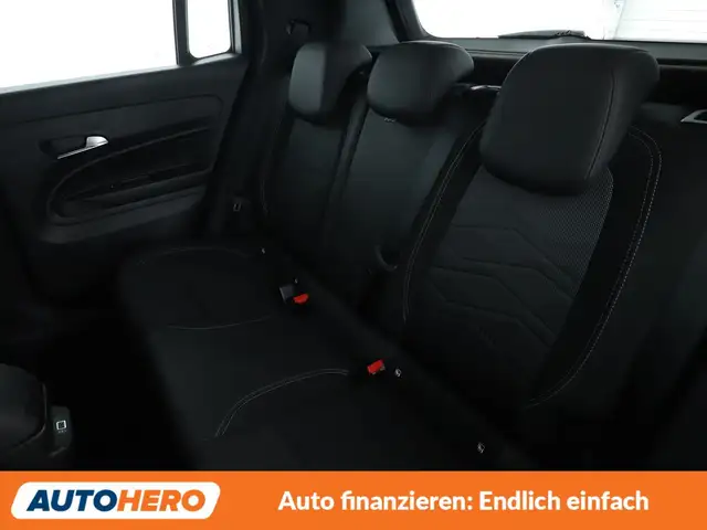 Jeep Avenger view 14