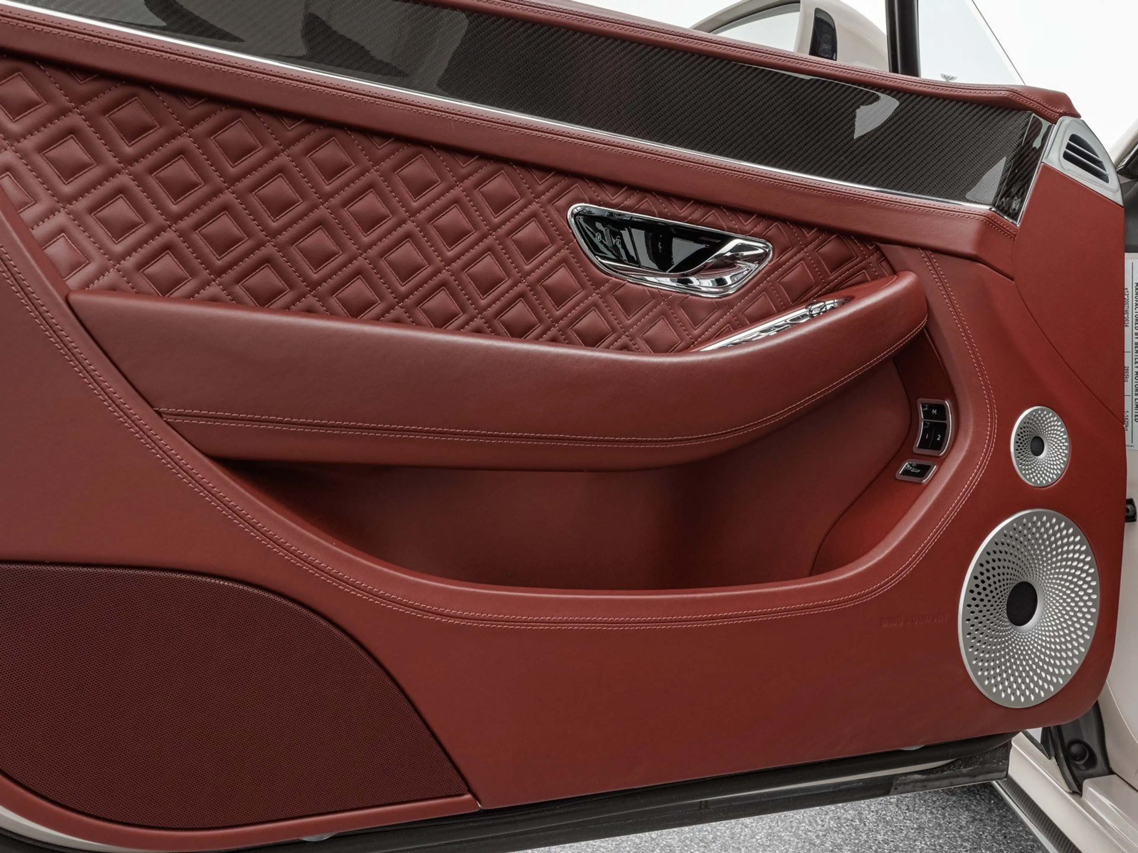 Bentley Continental GTC Speed / Carbon Ceramic Brakes — photo 11