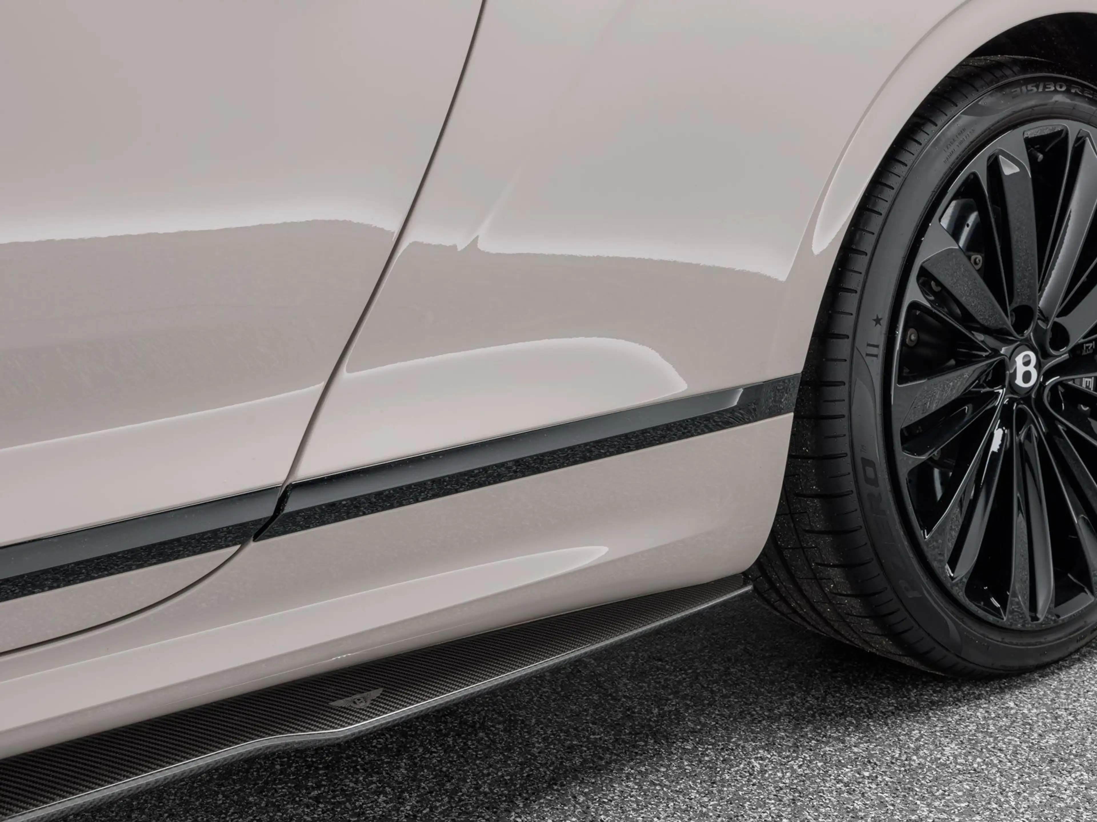 Bentley Continental GTC Speed / Carbon Ceramic Brakes — photo 9