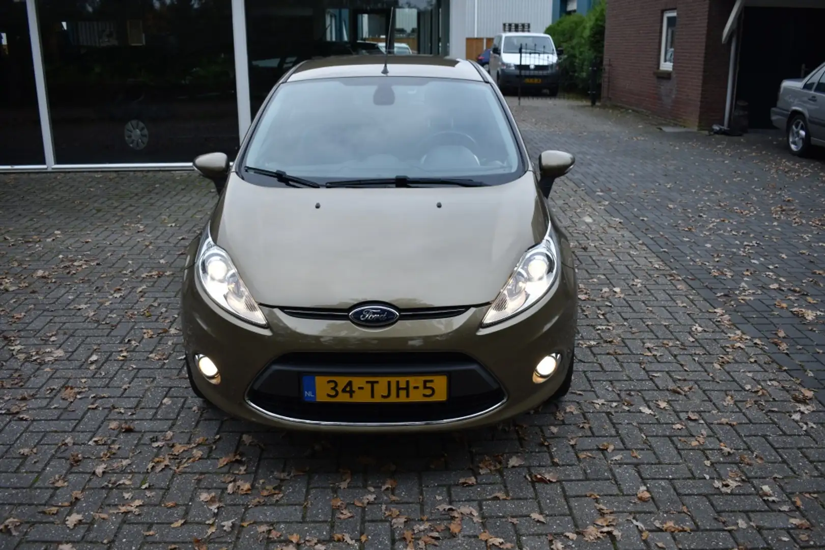 Ford Fiesta 1.4 Titanium AIRCO PDC CRUISE Bruin - 2