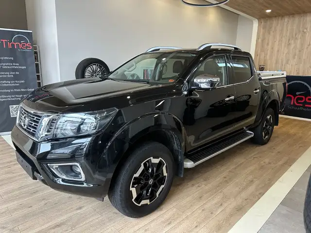 Nissan Navara NP300 Acenta Double Cab 4x4  ( 2 Sitze