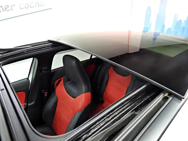 Mercedes-Benz A-Class view 12