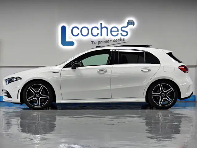 Mercedes-Benz A-Class view 2