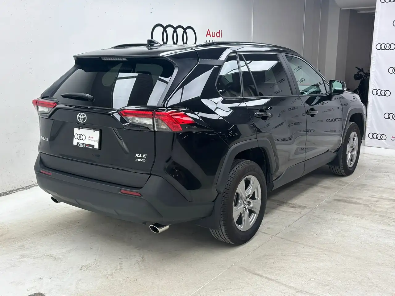 Toyota RAV 4 photo Toyota RAV 4