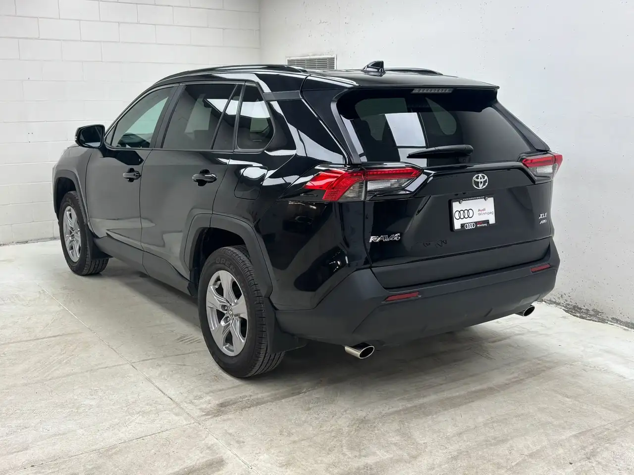 Toyota RAV 4 photo Toyota RAV 4