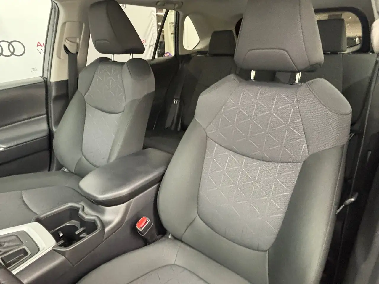 Toyota RAV 4 photo Toyota RAV 4