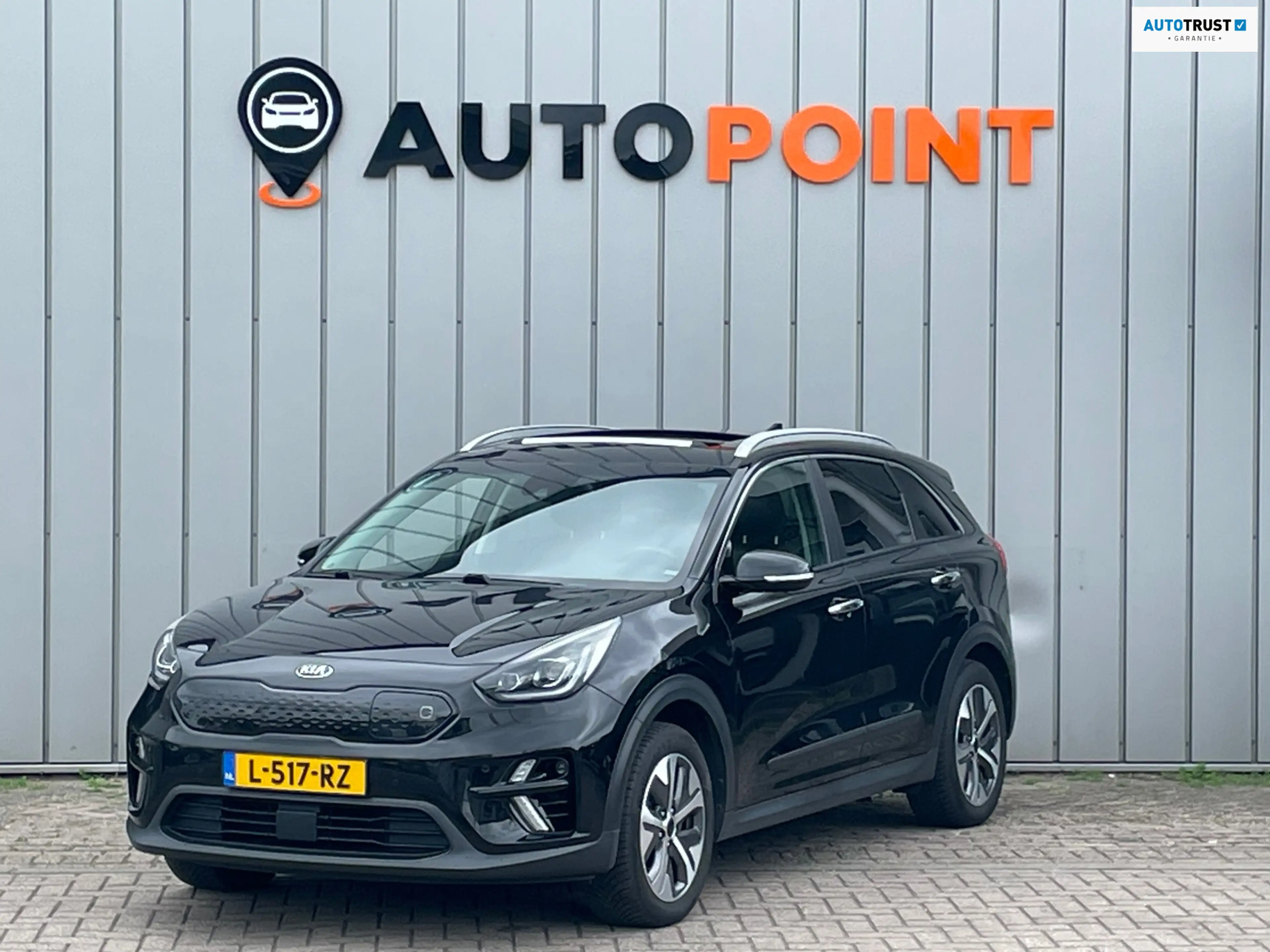 Kia e-Niro Executiveline 64kWh 100%SOH FASE 3 ORG NL|PANO|MEM