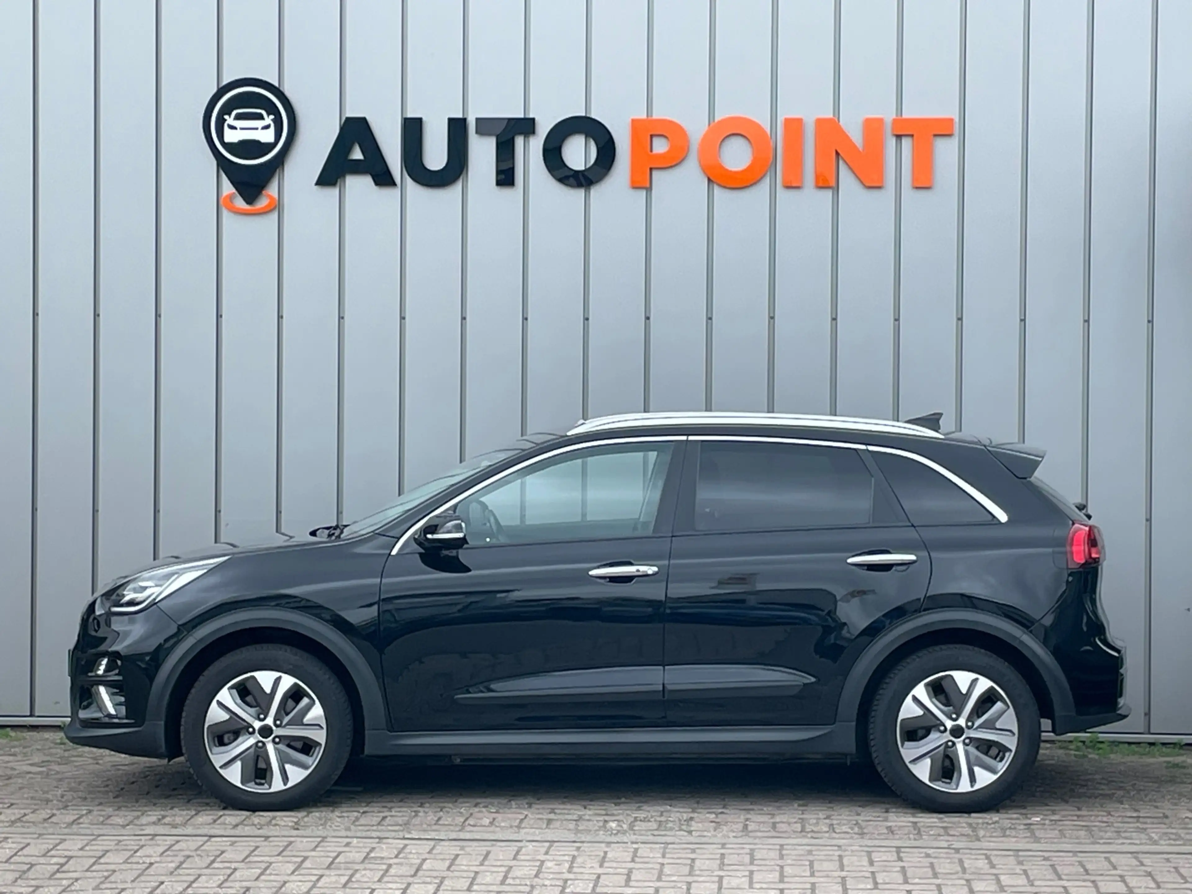 Kia e-Niro Executiveline 64kWh 100%SOH FASE 3 ORG NL|PANO|MEM — photo 4